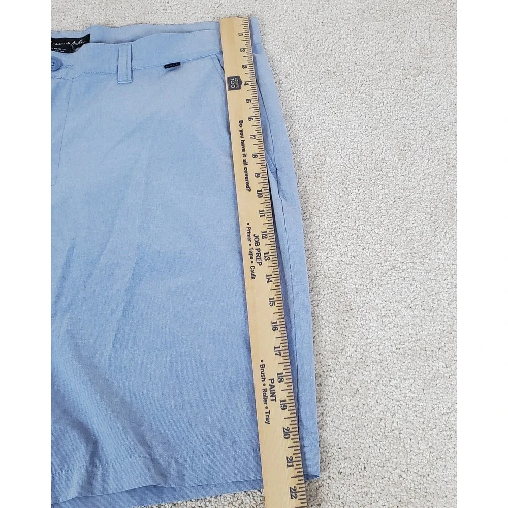 Travis Mathew Men's Shorts Size 38 Actually Measure 40 Blue Lightweight Shorts
